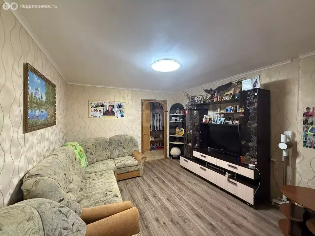 4-комнатная квартира: Ковров, улица Шмидта, 9 (73.9 м) - Фото 1