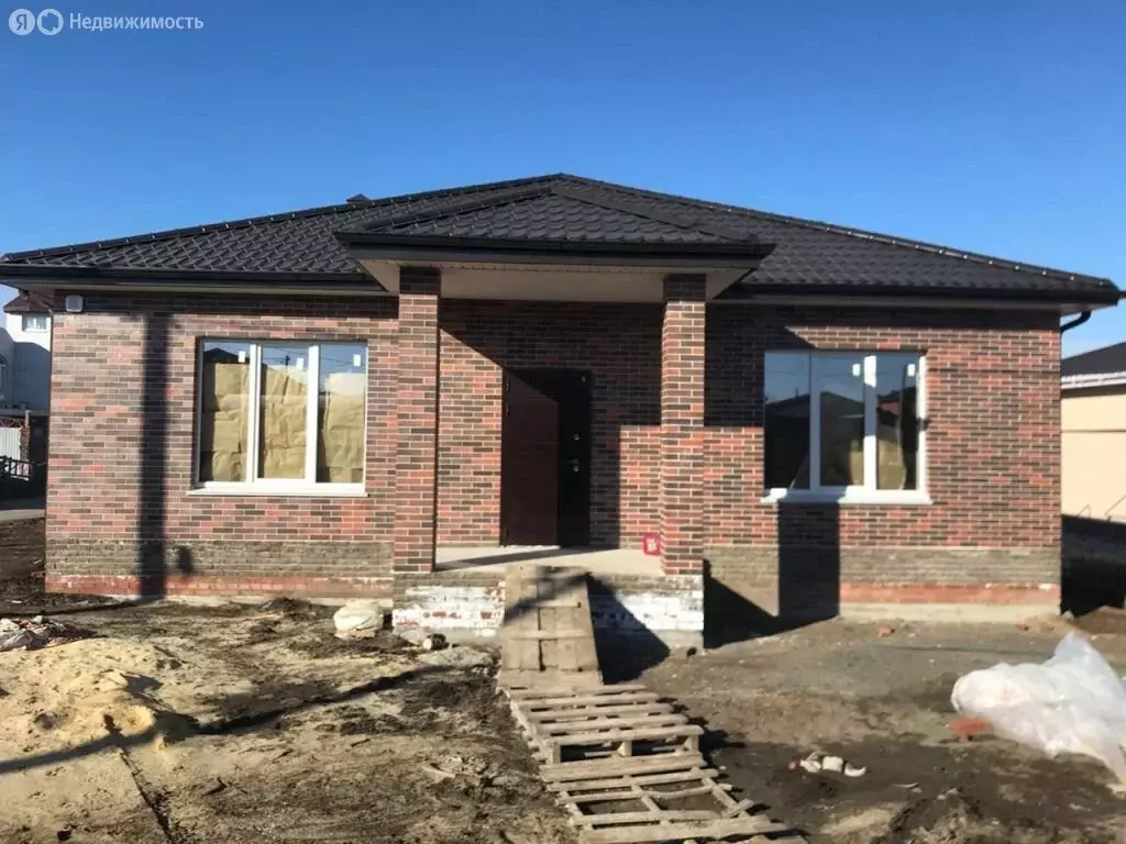 Дом в Аксай, улица Речников (130 м) - Фото 1