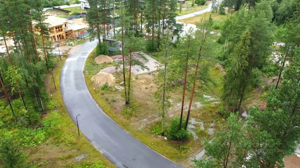 Участок в Ленинградская область, Выборгский район, Рощино пгт аллея ... - Фото 1