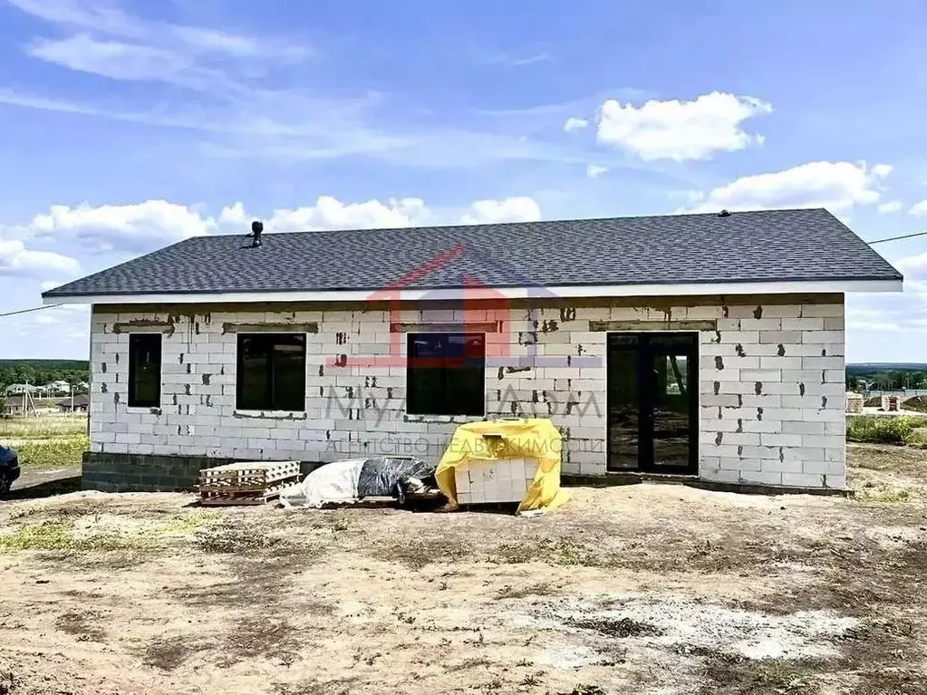 Дом в Белгородская область, Старооскольский городской округ, с. ... - Фото 2