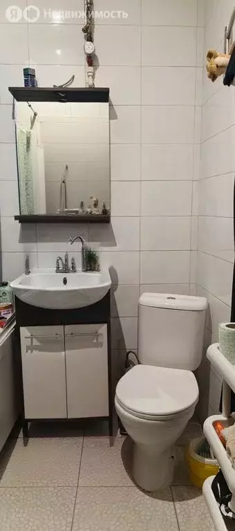 3-комнатная квартира: Санкт-Петербург, 12-я линия Васильевского ... - Фото 2