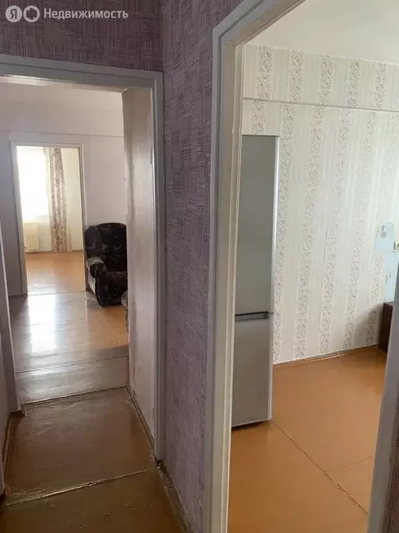 4-комнатная квартира: Усолье-Сибирское, улица Толбухина, 44А (58.2 м) - Фото 2