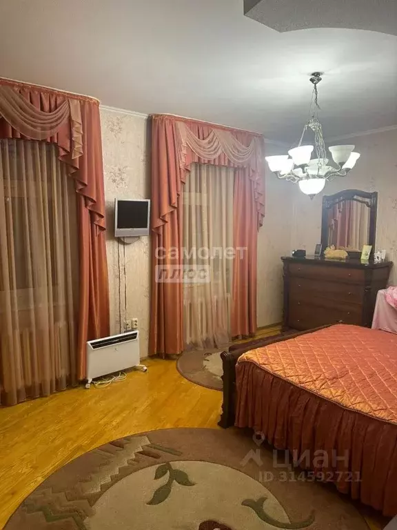 3-к кв. Курская область, Курск Школьная ул., 54А (81.0 м) - Фото 0