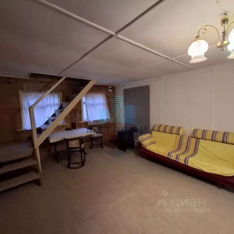 Дом в Калужская область, Юхновский муниципальный округ, д. ... - Фото 1