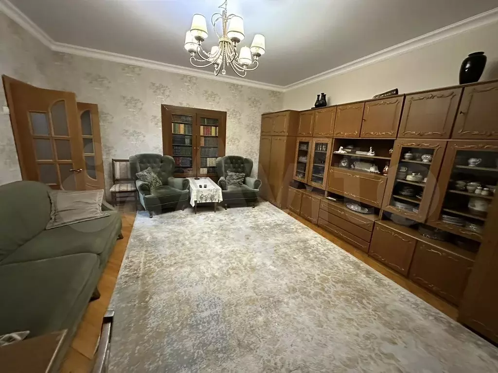 3-к. квартира, 80 м, 4/8 эт. - Фото 1