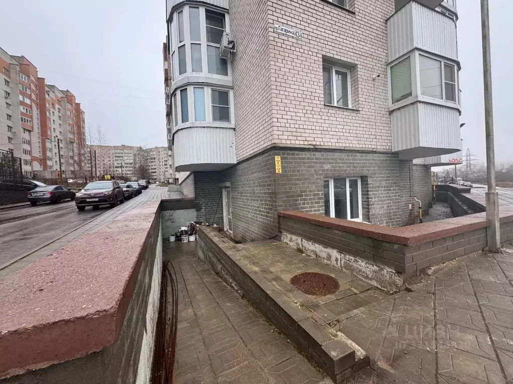 Помещение свободного назначения в Смоленская область, Смоленск просп. ... - Фото 1
