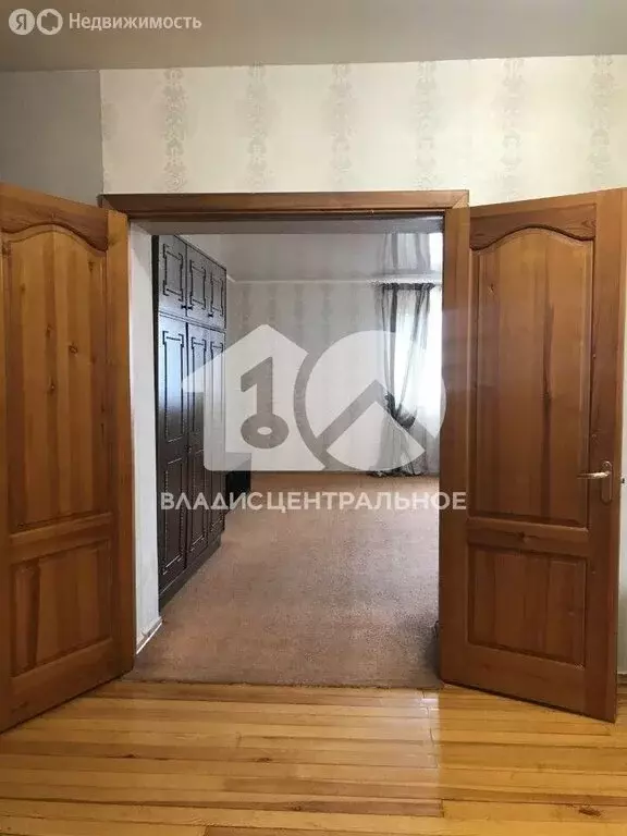 3-комнатная квартира: Новосибирск, улица Крылова, 48 (109 м) - Фото 1