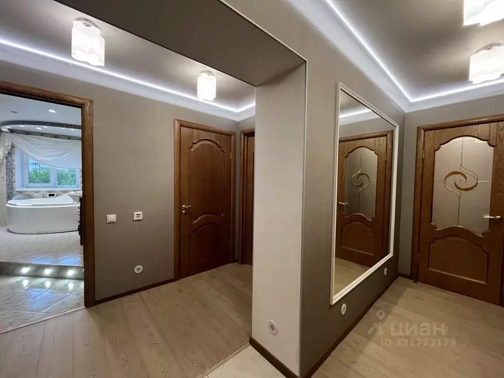 5-к кв. Башкортостан, Уфа ул. Цюрупы, 151 (123.0 м) - Фото 1