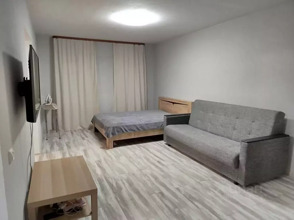 1-к кв. Тюменская область, Тюмень ул. Николая Никитина, 2к1 (40.9 м) - Фото 0