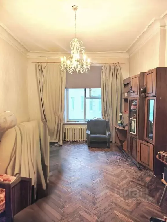 Комната Санкт-Петербург Вознесенский просп., 18 (25.3 м) - Фото 1