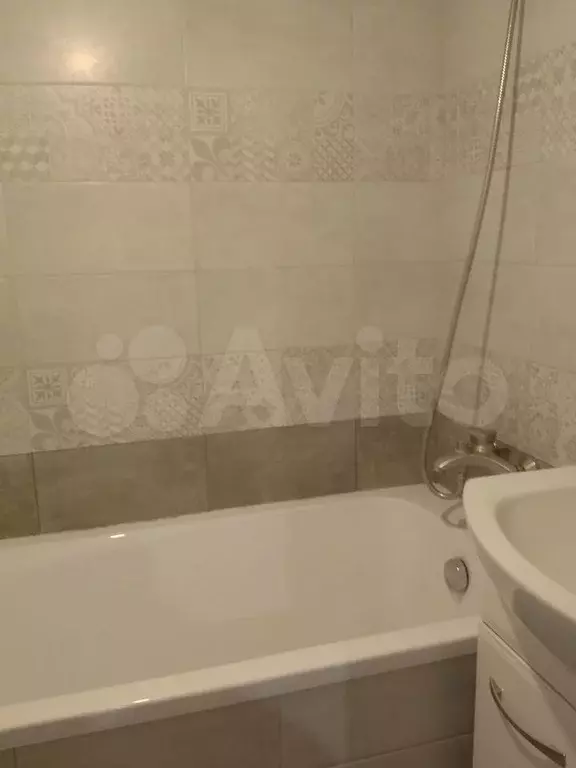 2-к. квартира, 52 м, 4/9 эт. - Фото 1