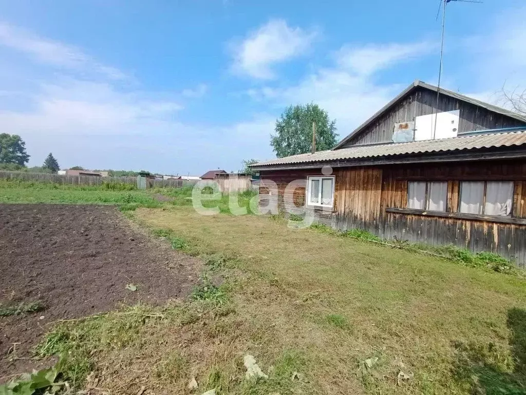 Дом в Красноярский край, Большемуртинско-Сухобузимский округ, пос. ... - Фото 1