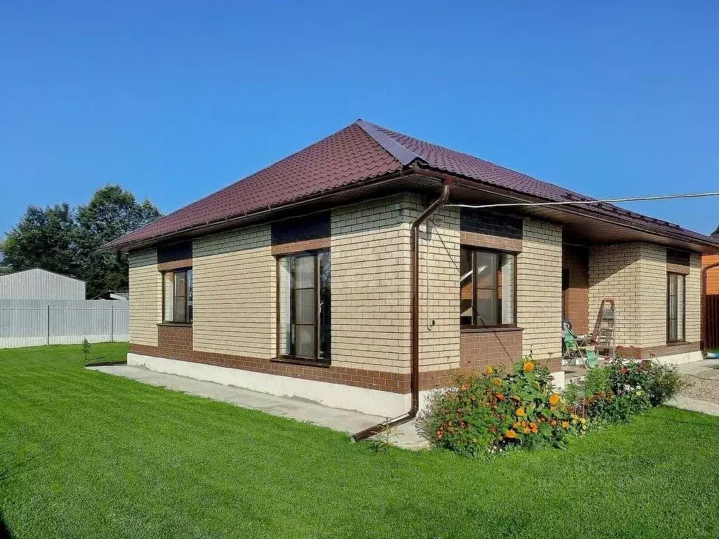 Дом в Ярославская область, Ярославский муниципальный округ, с. ... - Фото 1