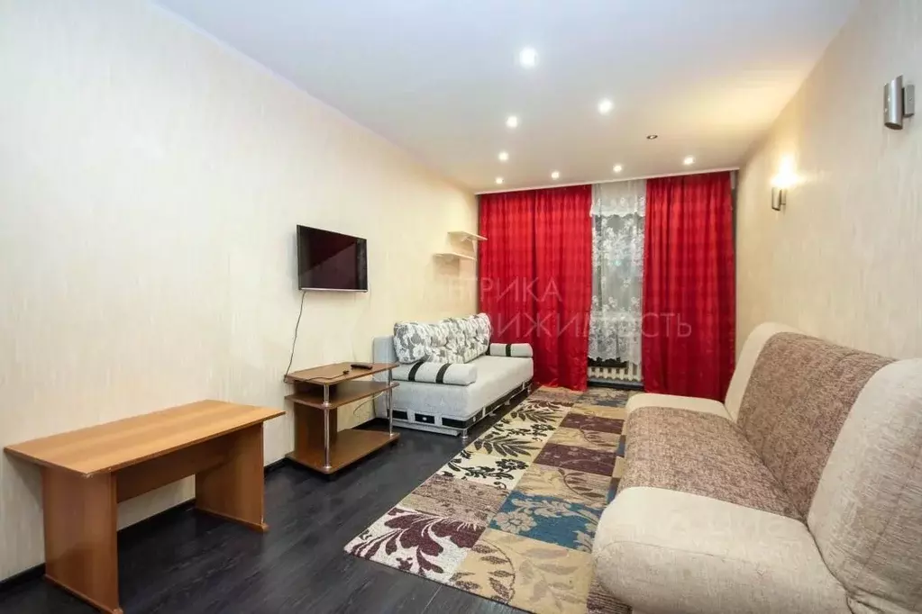 1-к кв. Тюменская область, Тюмень ул. Максима Горького, 10 (34.8 м) - Фото 1