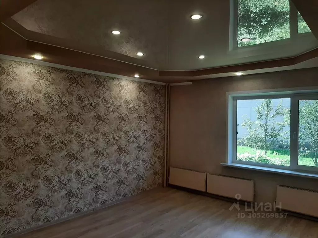 2-к кв. Псковская область, Псков ул. Военный Городок-3, 136А (61.0 м) - Фото 1