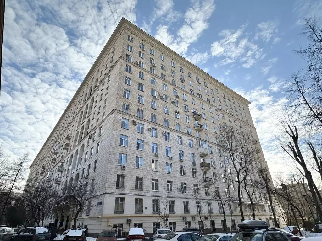 3-к кв. Москва ул. Дмитрия Ульянова, 4К2 (71.0 м) - Фото 0