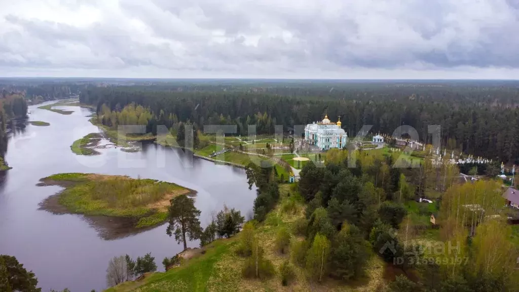 Участок в Ленинградская область, Гатчинский район, Вырица городской ... - Фото 0