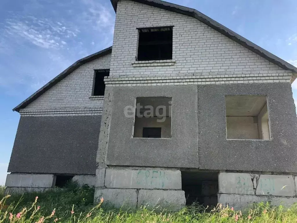 Дом в Воронежская область, Семилукский район, с. Девица ул. Победа ... - Фото 0