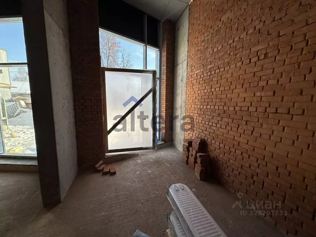 Помещение свободного назначения в Татарстан, Казань ул. Хасана Туфана, ... - Фото 1