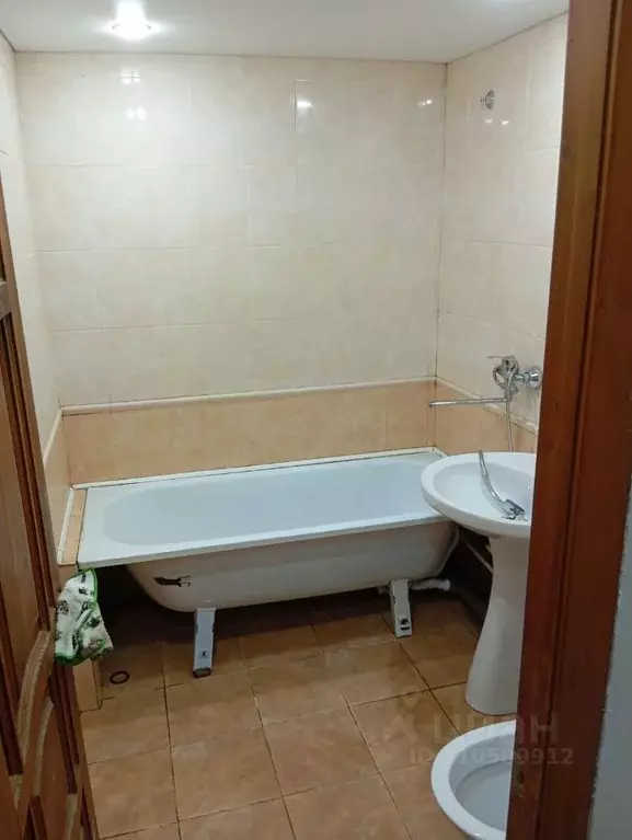 2-к кв. Смоленская область, Смоленск Больничный пер., 2 (37.4 м) - Фото 0