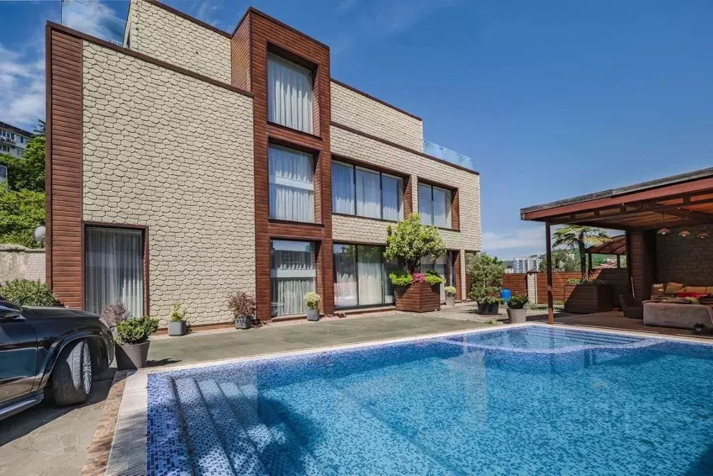 Дом в Краснодарский край, Сочи Новый Сочи мкр, ул. Инжирная (300 м) - Фото 1