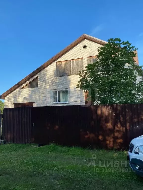 Дом в Владимирская область, пос. Гусевский ул. Августовская, 3 (278 м) - Фото 0