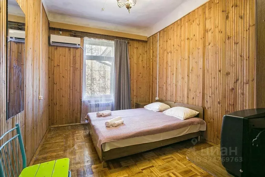 Комната Крым, Ялта муниципальный округ, Ливадия пгт ул. Батурина, 32 - Фото 1