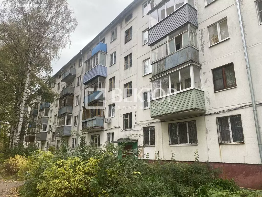 3-комнатная квартира: Ярославль, улица Блюхера, 46 (56.3 м) - Фото 0