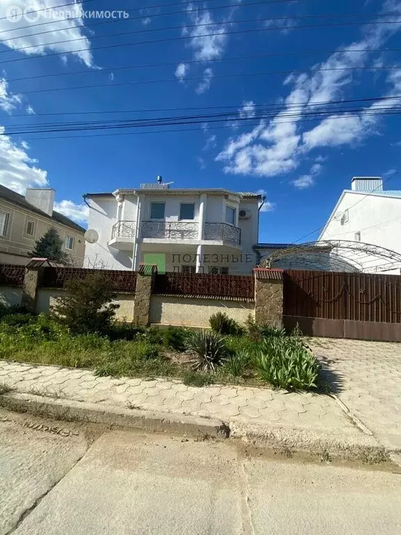 Дом в Евпатория, микрорайон Спутник-2, Южная улица, 3 (265 м) - Фото 1