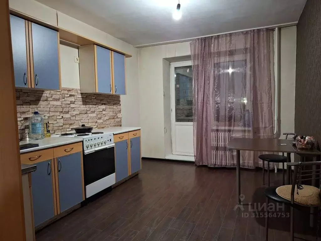 1-к кв. Кировская область, Киров Октябрьский просп., 157 (42.0 м) - Фото 1