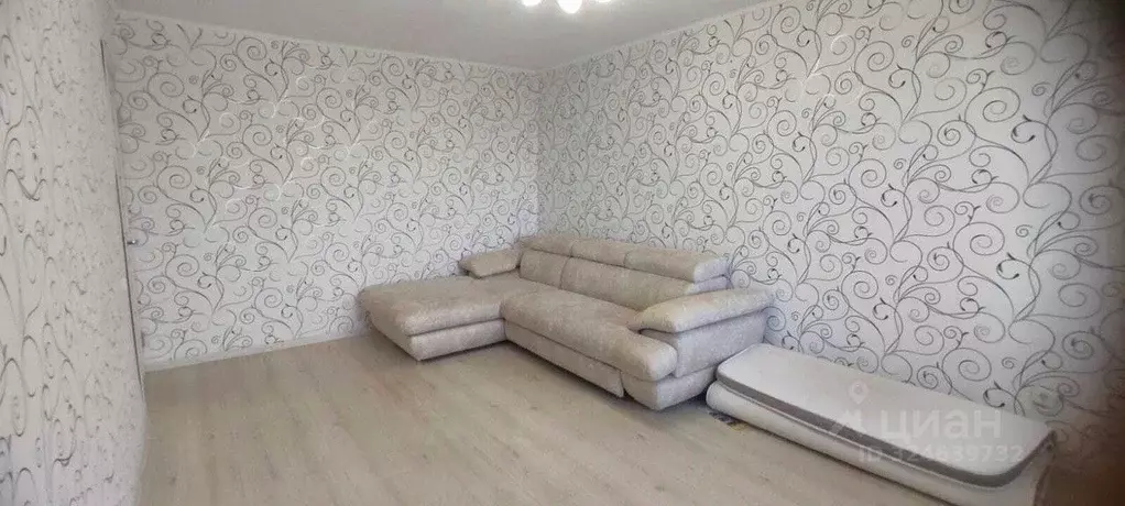 2-к кв. Свердловская область, Верхняя Пышма Октябрьская ул., 24 (48.0 ... - Фото 2