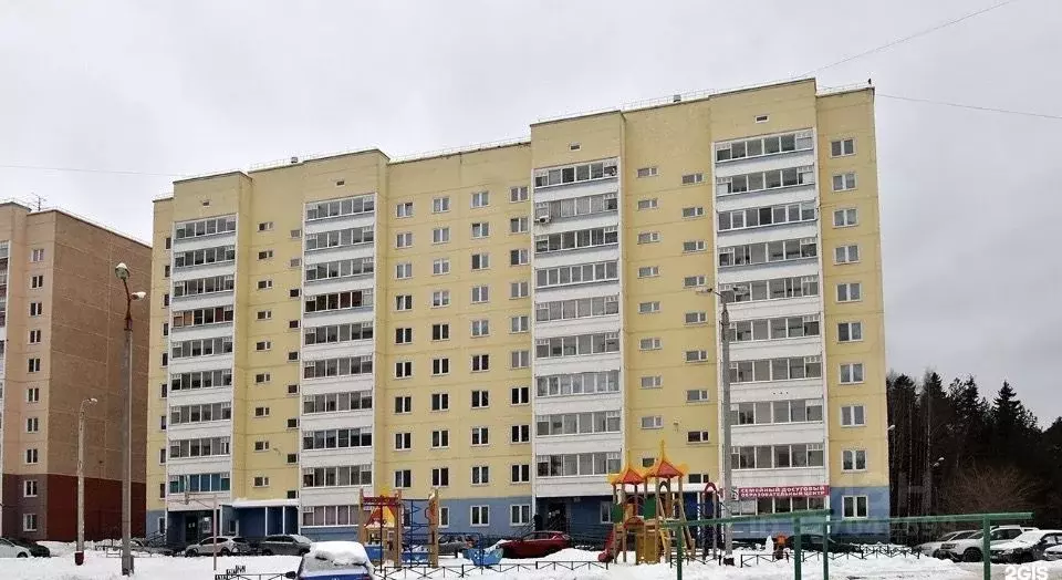 2-к кв. Пермский край, Пермь ул. Калинина, 52 (53.5 м) - Фото 0