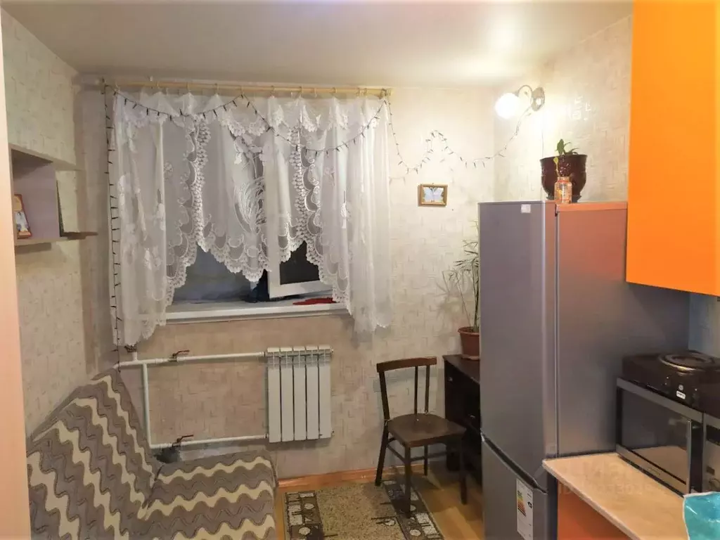 Комната Новосибирская область, Новосибирск ул. Дмитрия Донского, 23 - Фото 1