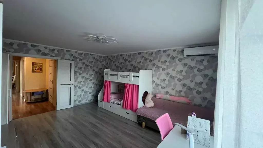 2-к кв. Приморский край, Владивосток ул. Чкалова, 30 (58.0 м) - Фото 1