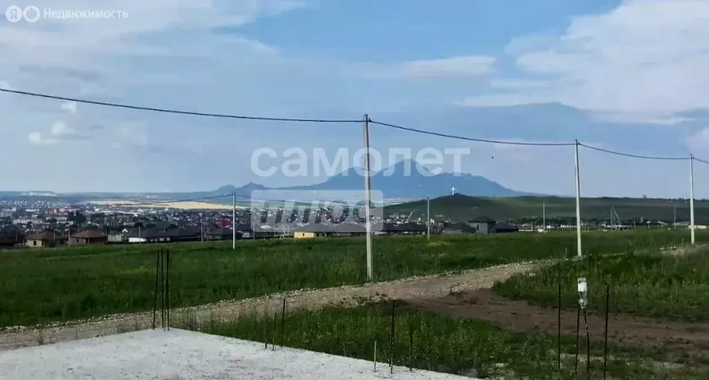 Участок в Ставропольский край, Предгорный муниципальный округ, станица ... - Фото 0