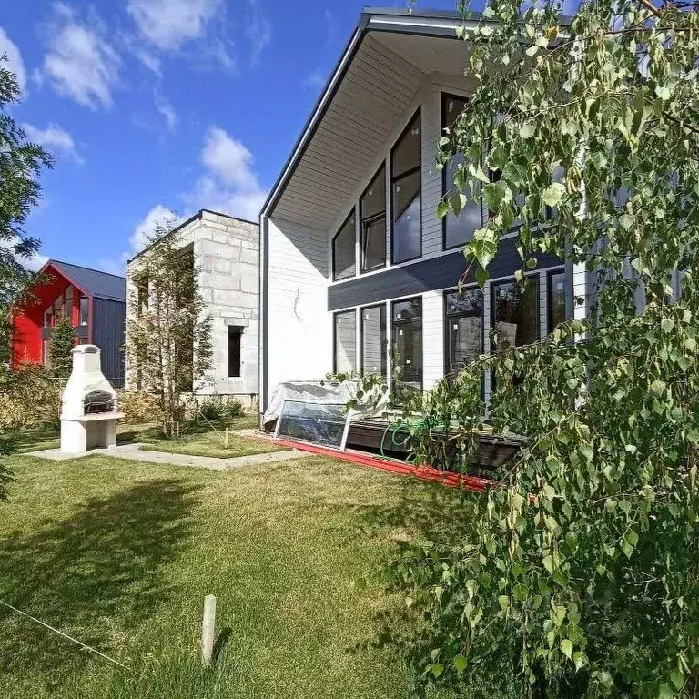 Дом в Московская область, Одинцовский городской округ, с. Немчиновка ... - Фото 1