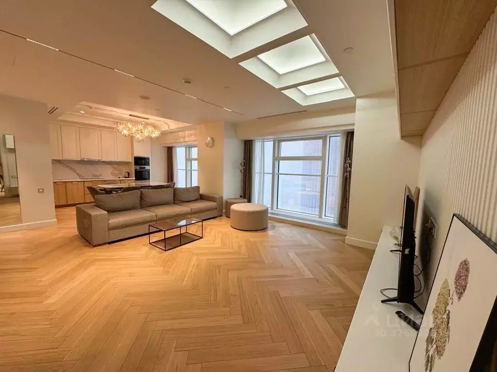 2-к кв. Москва 1-й Красногвардейский проезд, 15 (120.0 м) - Фото 1