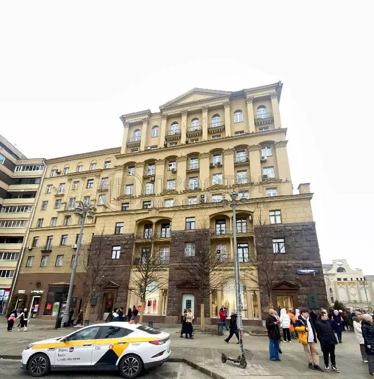 Продается 4-комнатная квартира - Фото 2