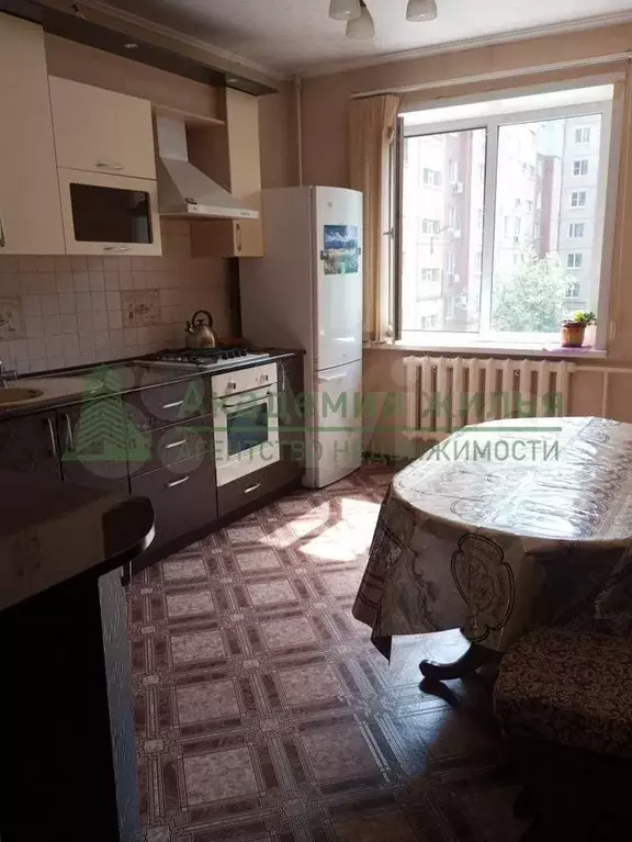 3-к. квартира, 61 м, 6/9 эт. - Фото 0