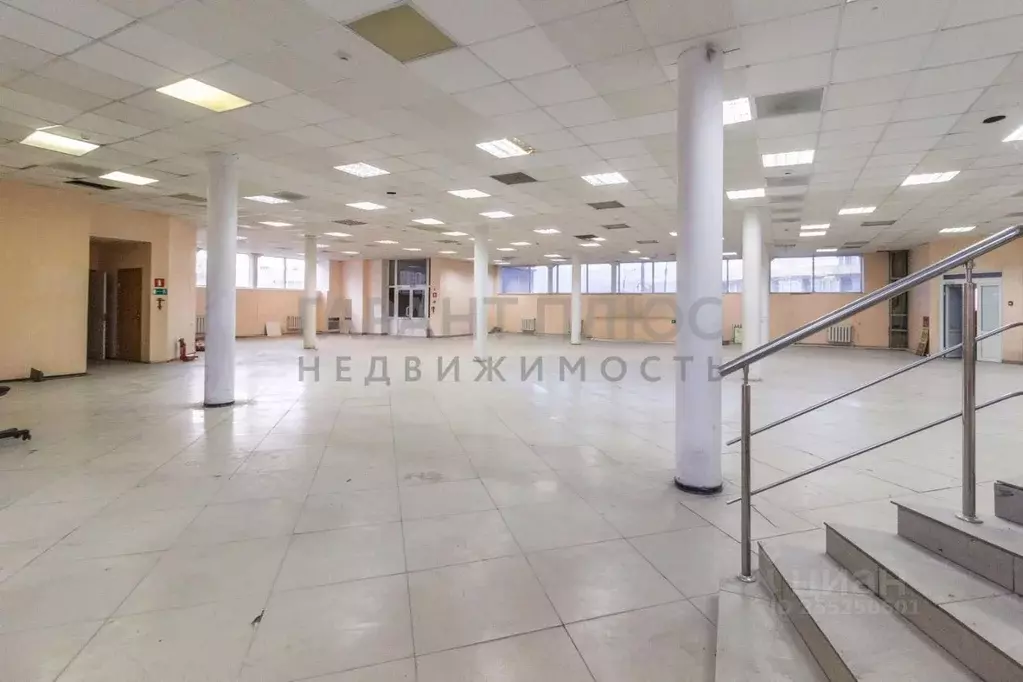 Помещение свободного назначения в Липецкая область, Липецк пл. Победы, ... - Фото 1