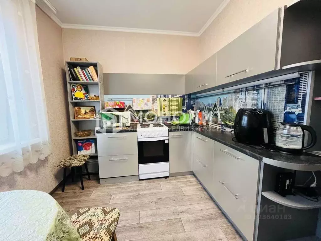 1-к кв. Белгородская область, Старый Оскол Зеленый Лог мкр, 1Б (38.0 ... - Фото 1