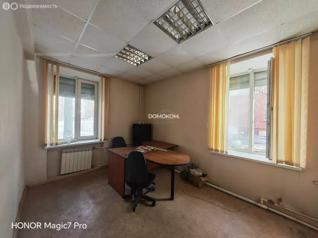 3-комнатная квартира: Нижний Тагил, улица Циолковского, 43 (59 м) - Фото 2