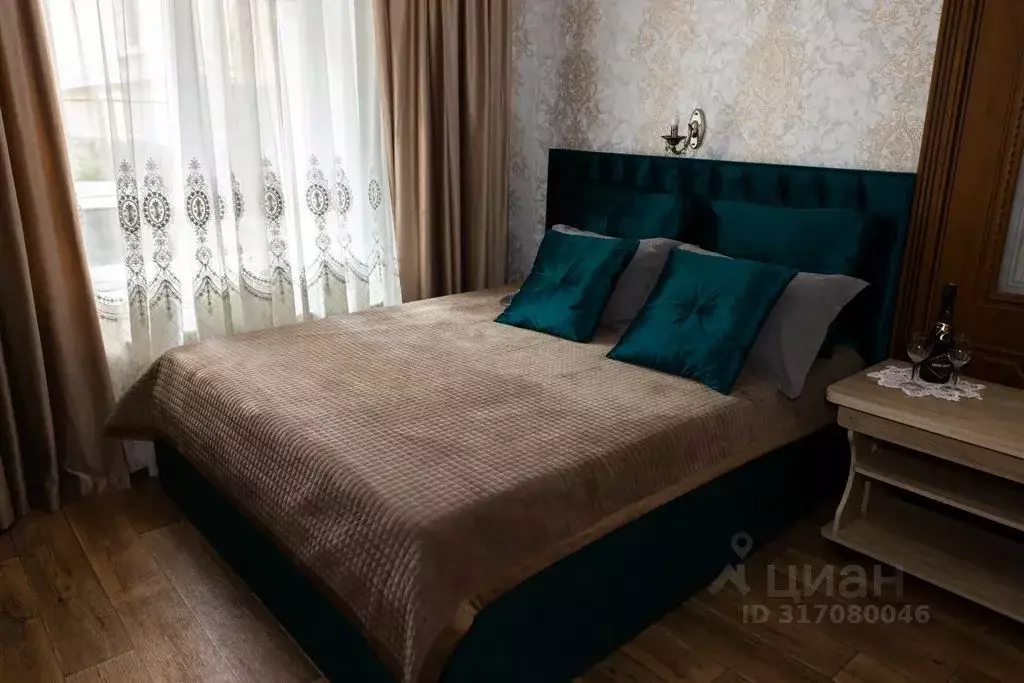 2-к кв. Ростовская область, Таганрог Петровская ул., 87 (44.0 м) - Фото 1