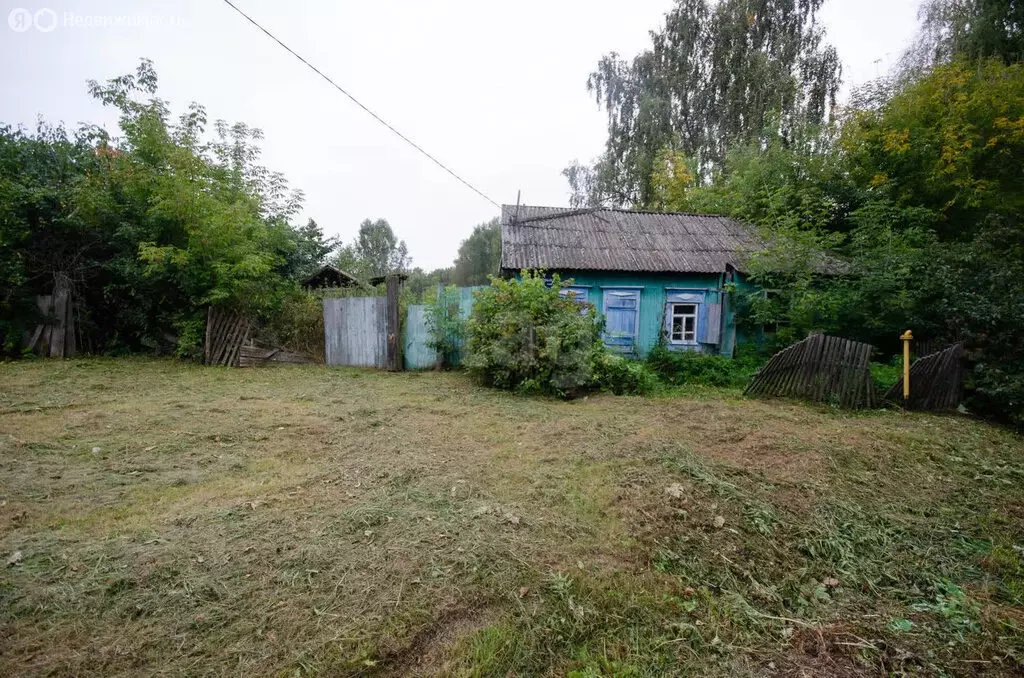 Участок в село Емуртла, Октябрьская улица (15 м) - Фото 2