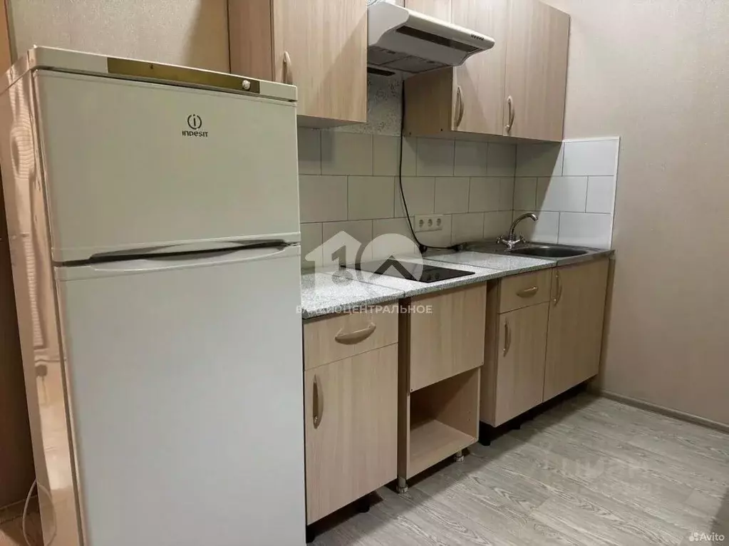 Студия Новосибирская область, Новосибирск ул. Виктора Уса, 4 (26.0 м) - Фото 2