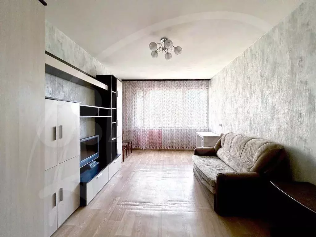 1-к. квартира, 32 м, 6/9 эт. - Фото 0