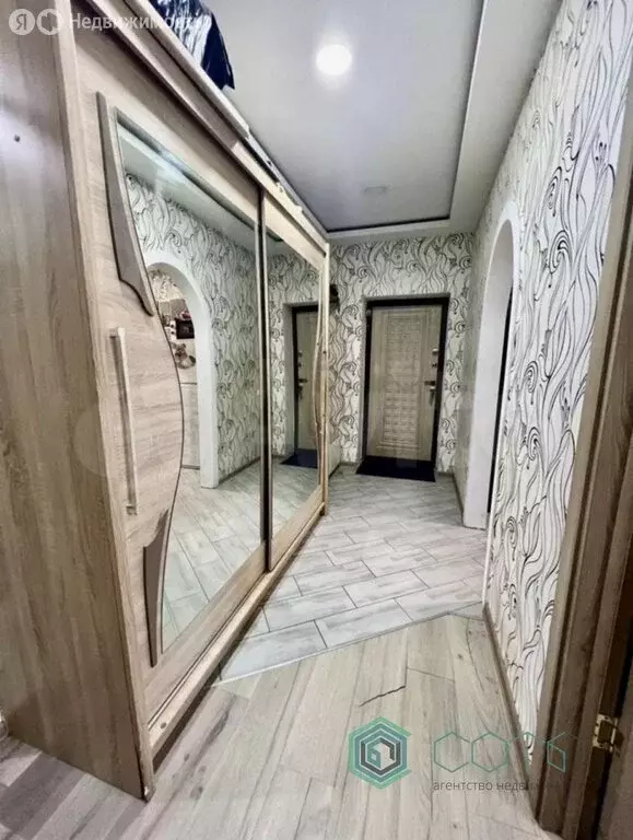 2-комнатная квартира: Калининград, улица Маршала Новикова, 11 (50.9 м) - Фото 2