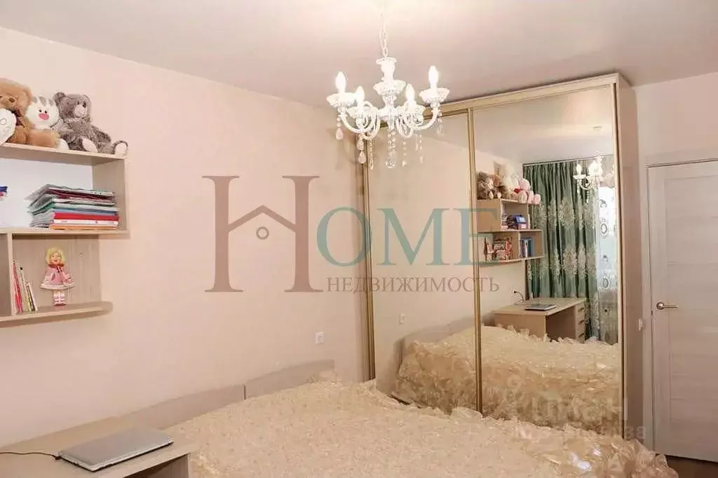 3-к кв. Новосибирская область, Новосибирск ул. Олеко Дундича, 15 (77.0 ... - Фото 1