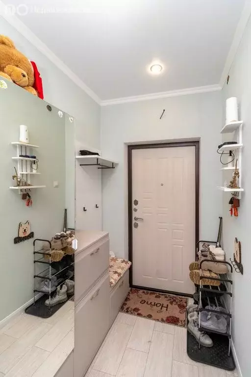 2-комнатная квартира: Тюмень, улица Мельникайте, 2к11 (58.7 м) - Фото 1