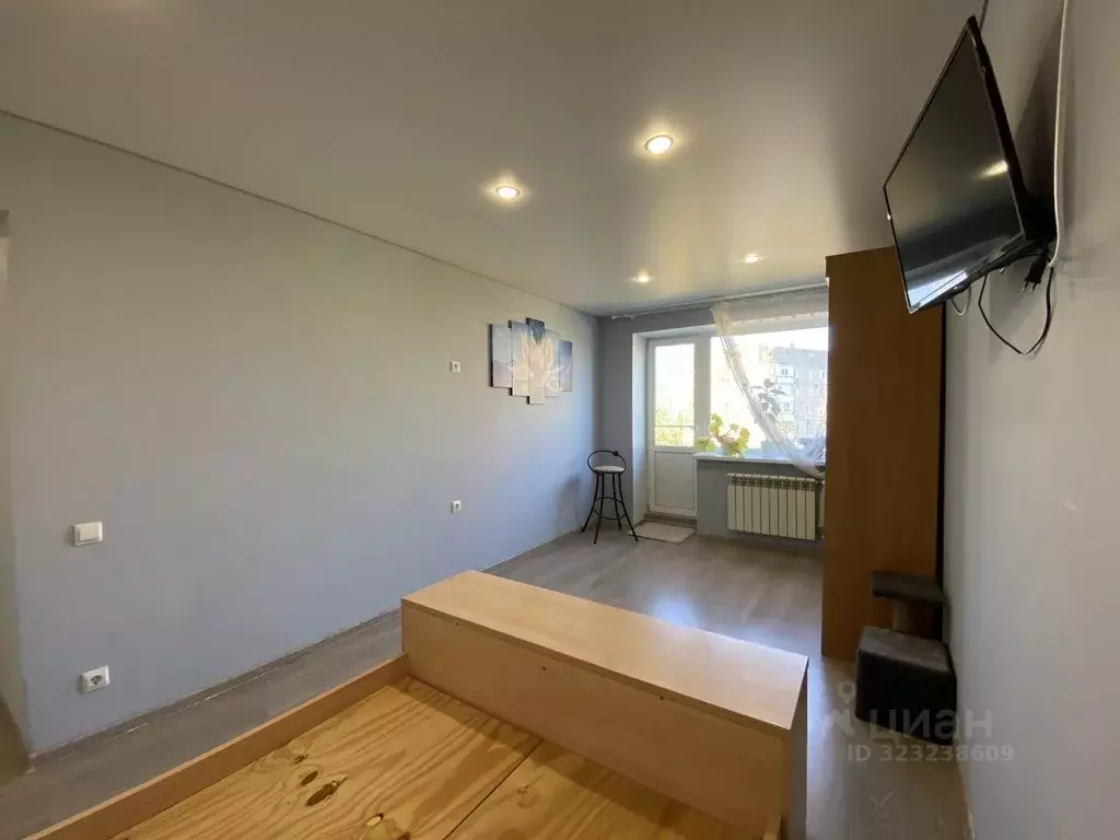 2-к кв. Саратовская область, Саратов проезд 1-й Строителей, 12 (45.0 ... - Фото 2